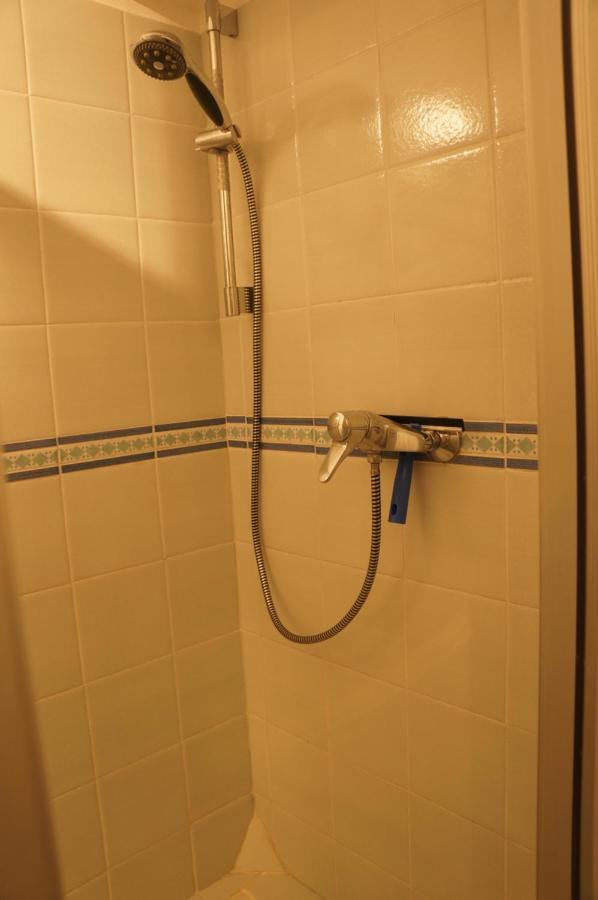 Appartement T3 Climatise Entre Mer Et Centre Nice Dış mekan fotoğraf